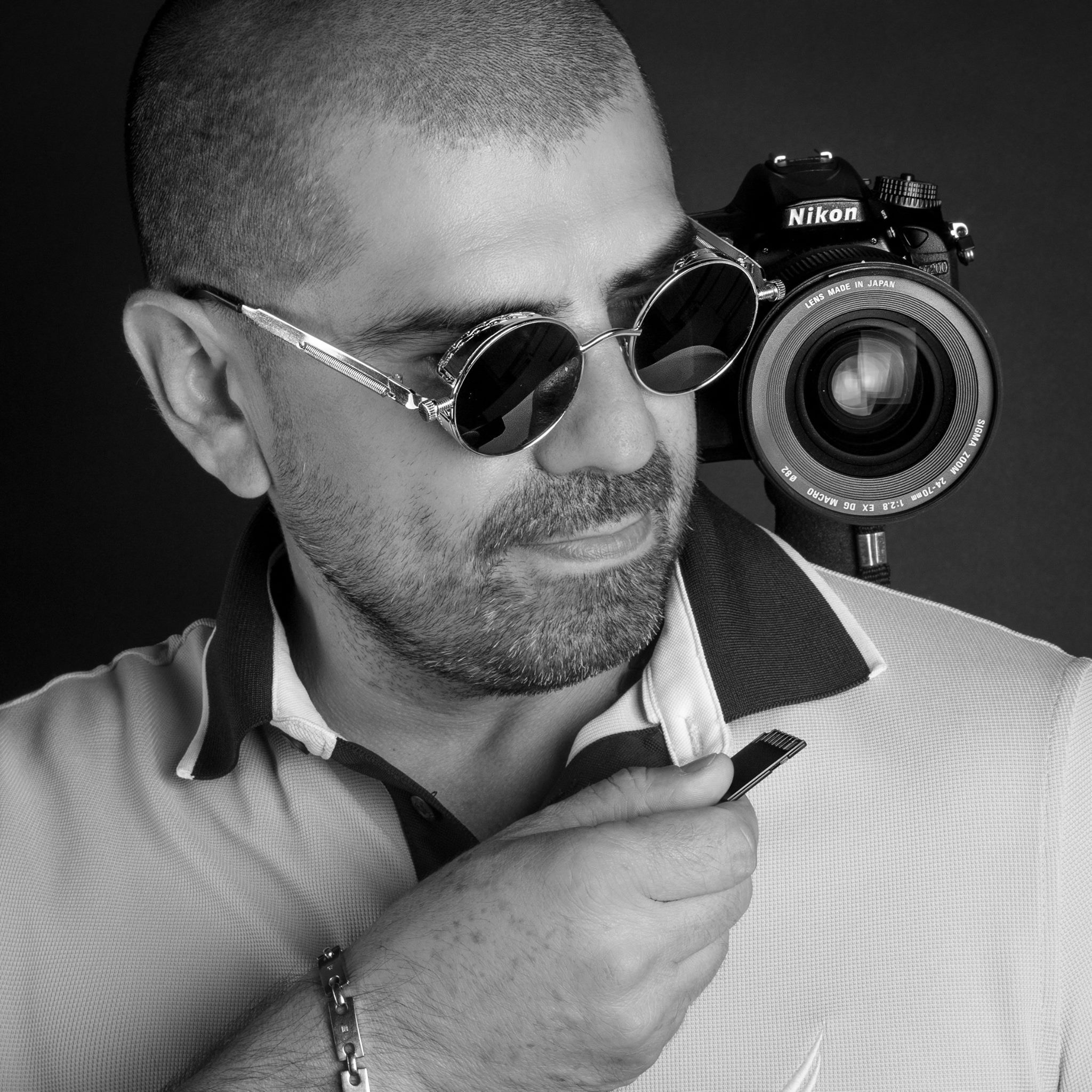 Hector Medina, Professional Photographer